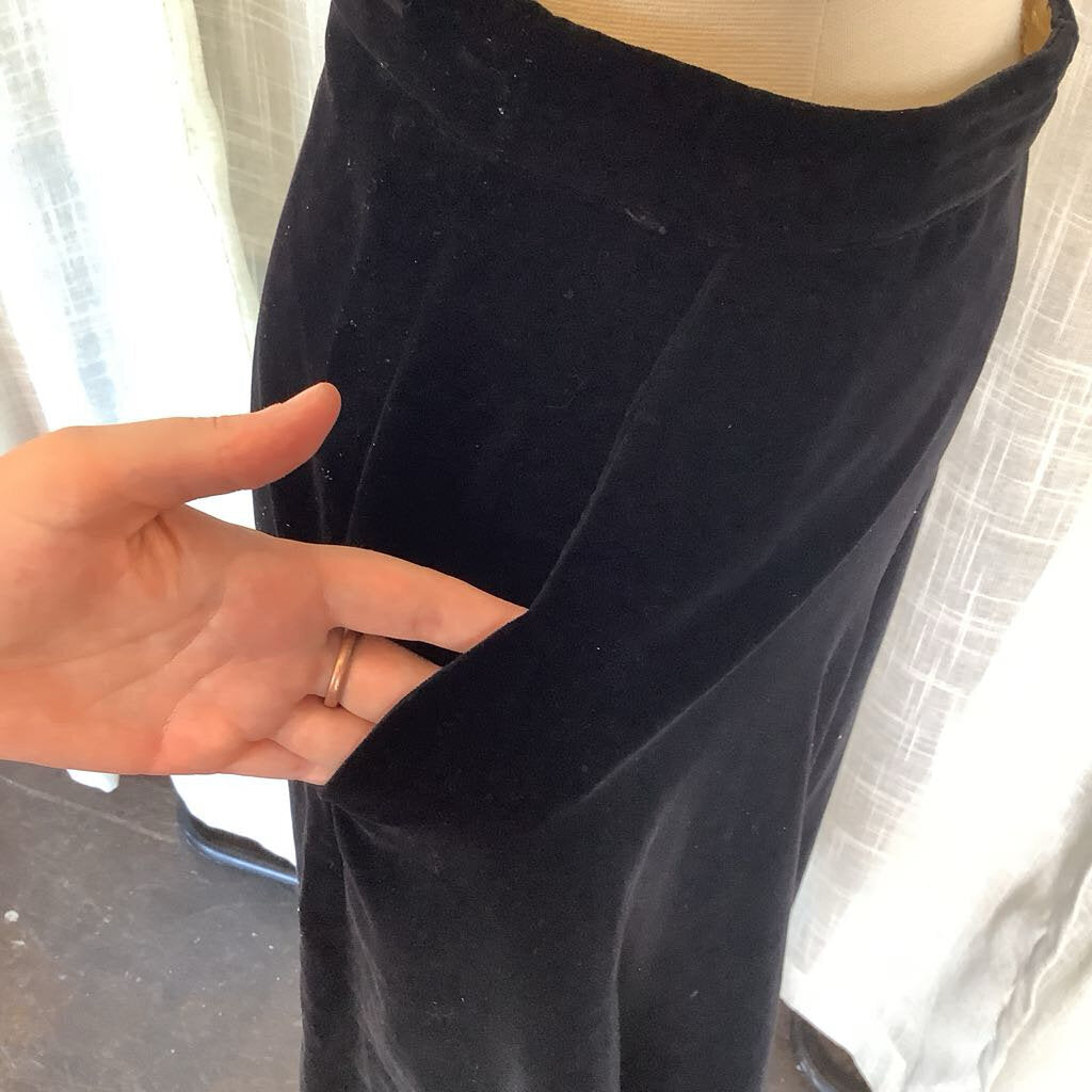 1960s Black Velvet A Line Skirt w/ Pockets