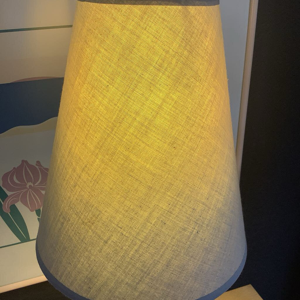 90s Squiggle Lamp