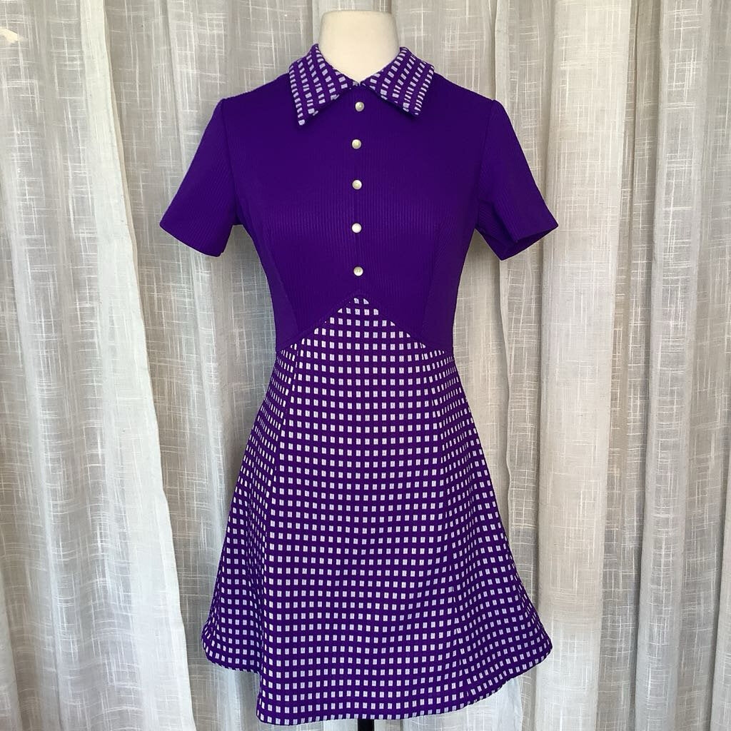 1960s Purple Empire Waist A-Line w/ Faux Buttons