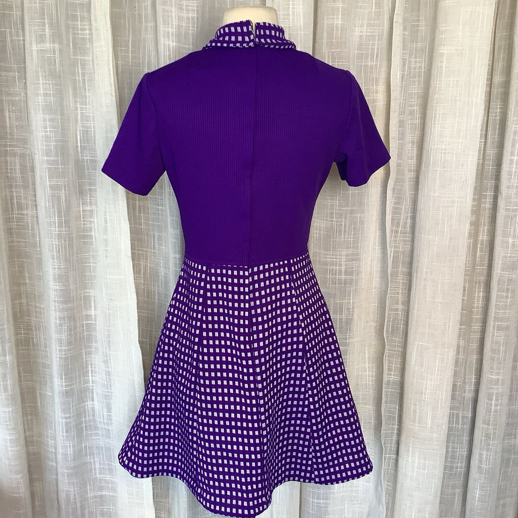 1960s Purple Empire Waist A-Line w/ Faux Buttons