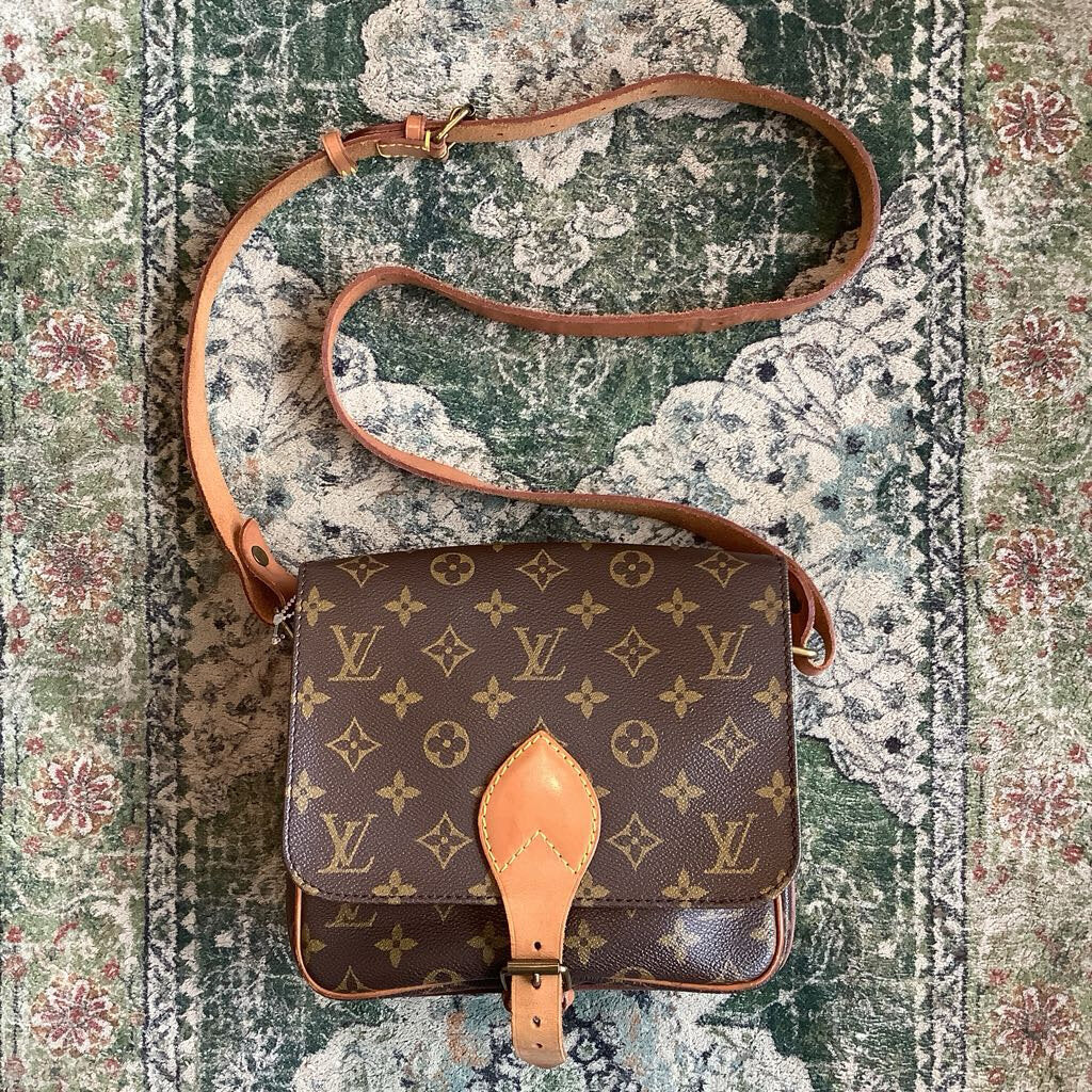 Authentic Vintage Louis Vuitton Monogram Cartouchiere Crossbody