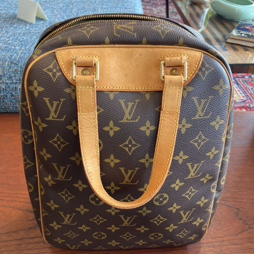 Authentic Vintage Louis Vuitton Excursion Bag