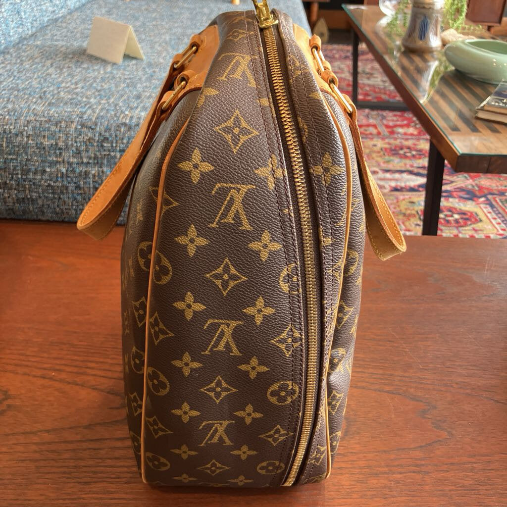 Authentic Vintage Louis Vuitton Excursion Bag