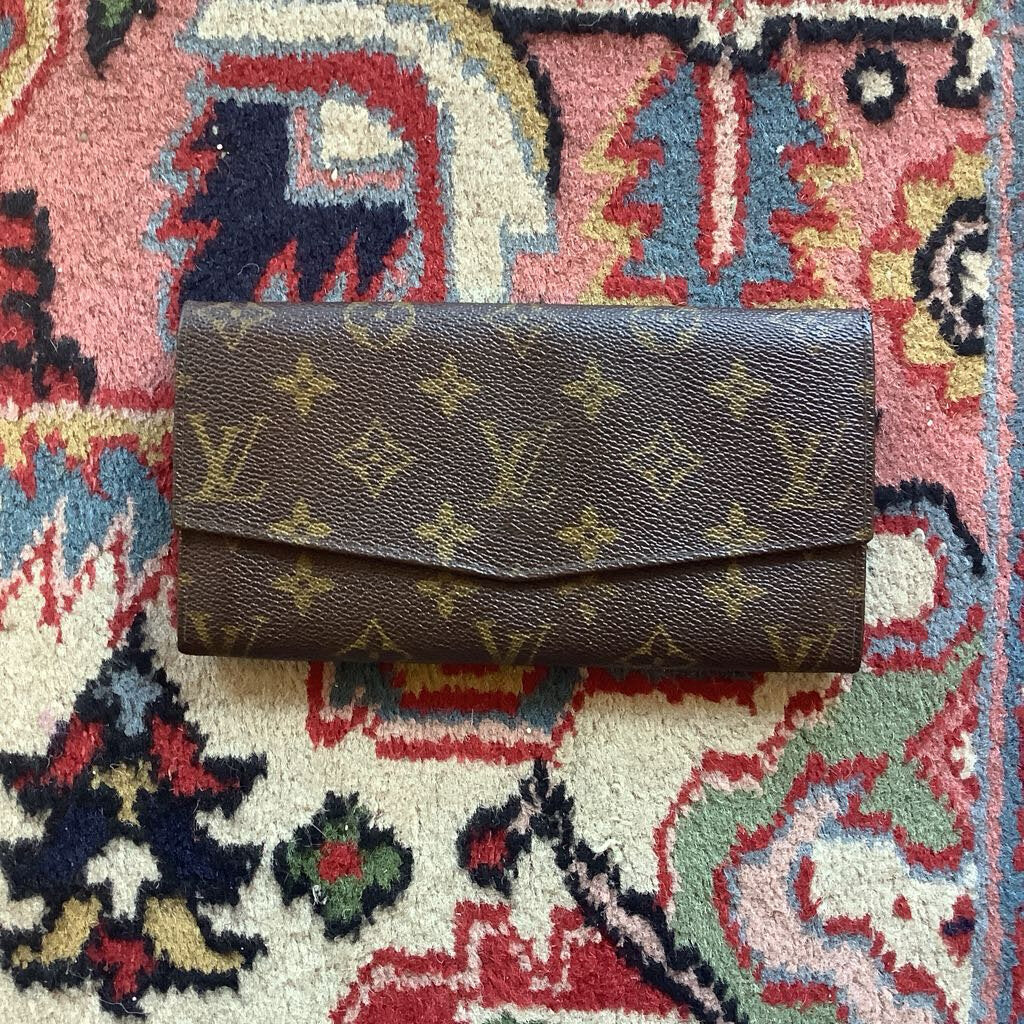 Vintage Authentic Louis Vuitton Monogram Long Wallet