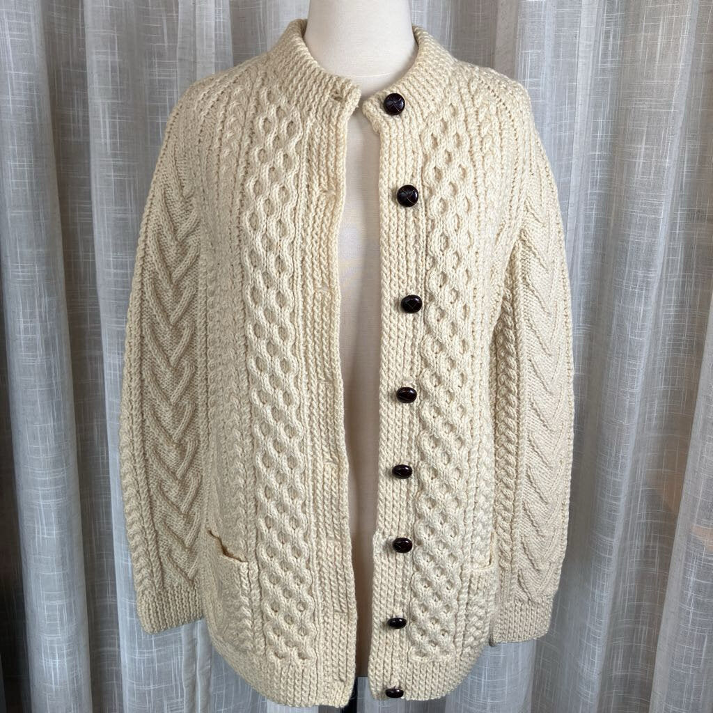 1970s Cream Knitted Sweater