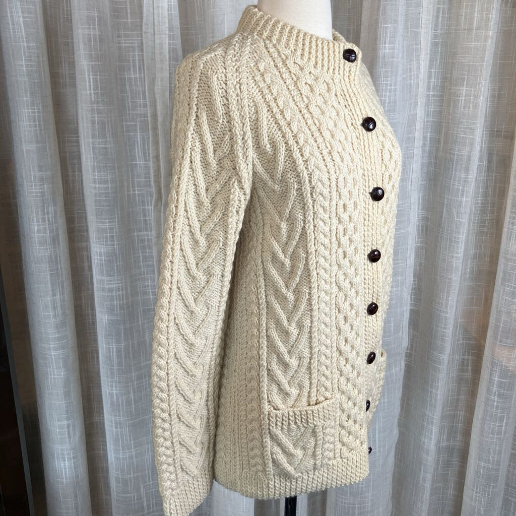 1970s Cream Knitted Sweater