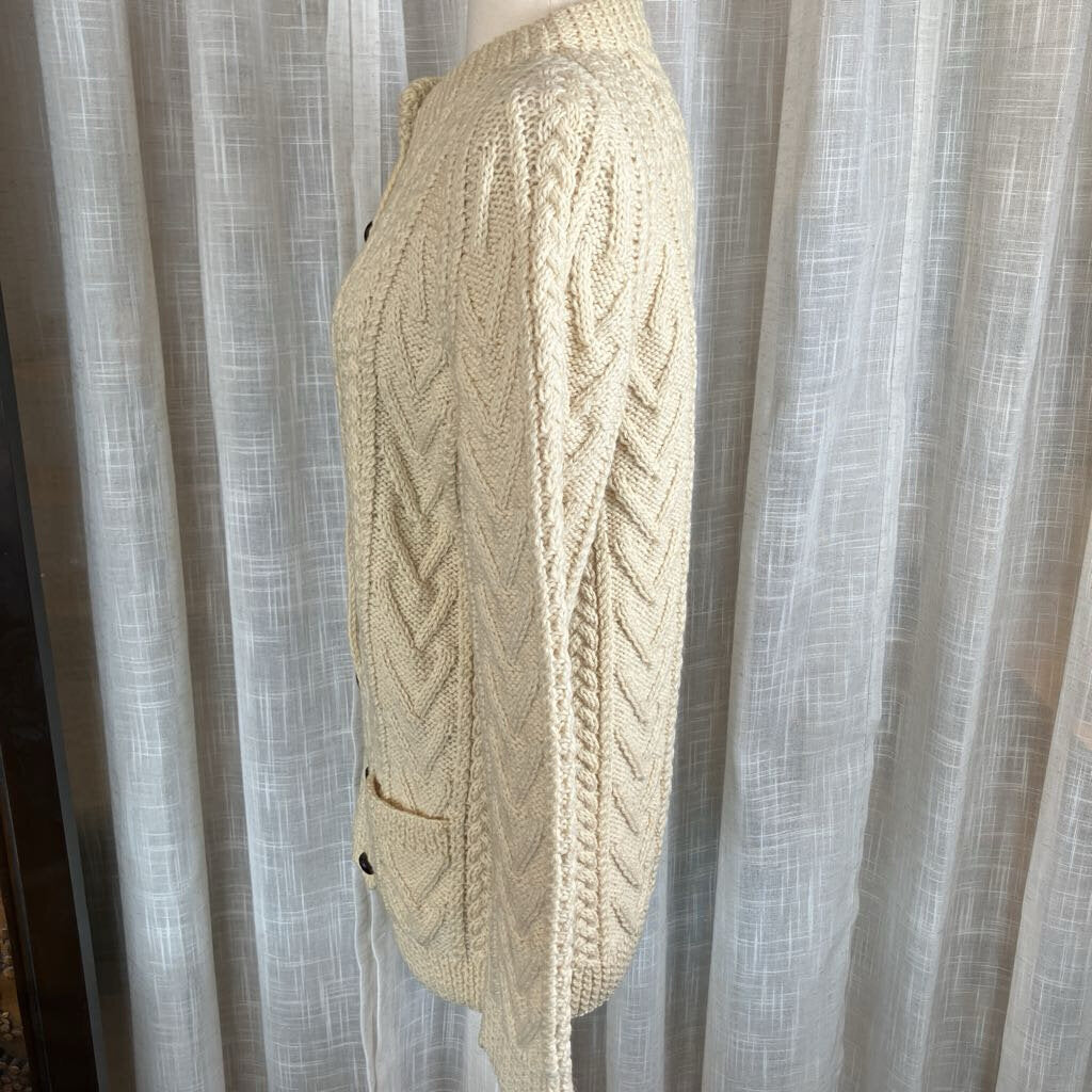 1970s Cream Knitted Sweater