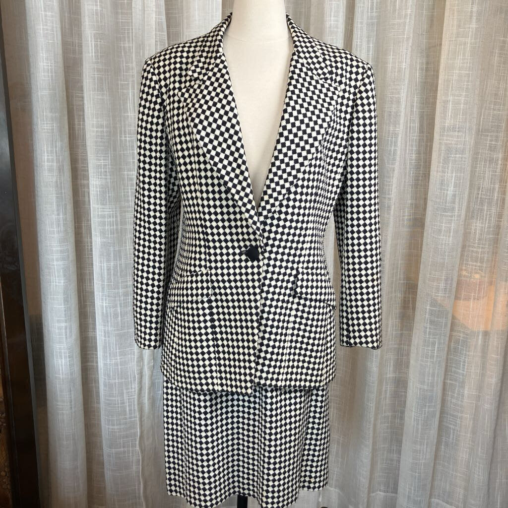 1980s Evan-Picone 2 Piece Skirt w/ Jacket