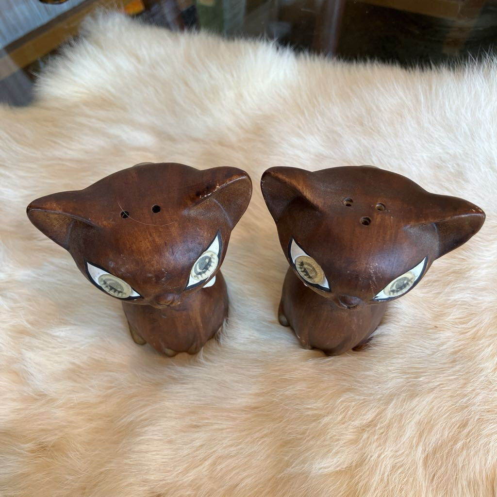 Vintage Brown Cat Salt and Pepper Shakers