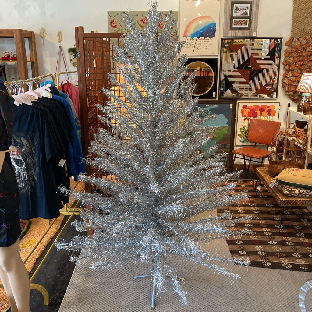 1950s Aluminum Christmas Tree