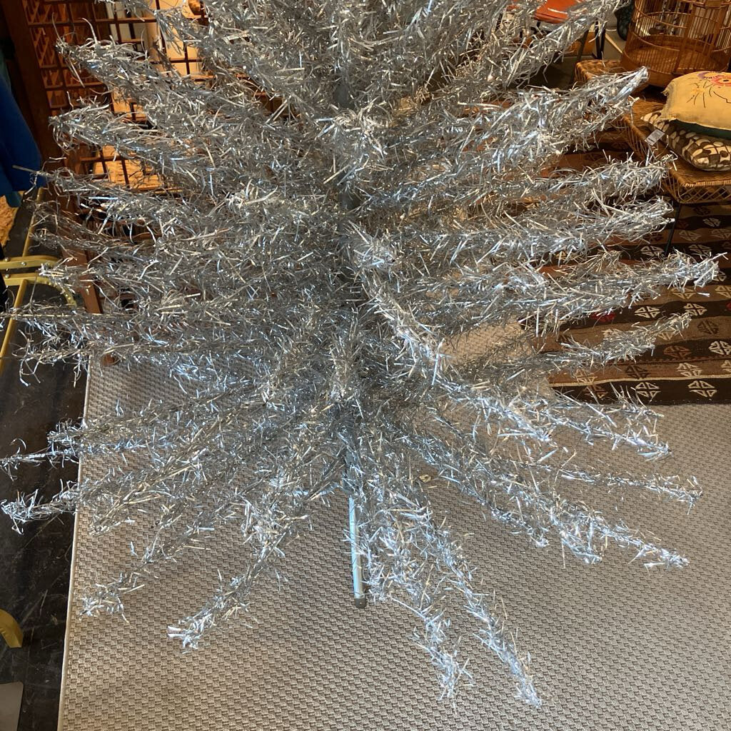 1950s Aluminum Christmas Tree