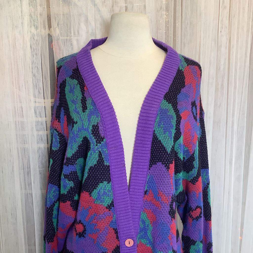 1980s Vintage Cardigan Sweater