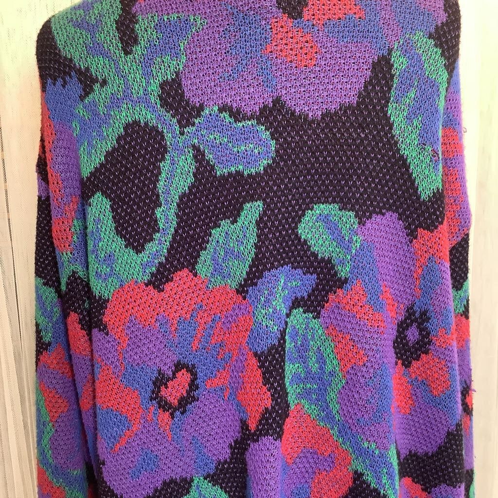 1980s Vintage Cardigan Sweater