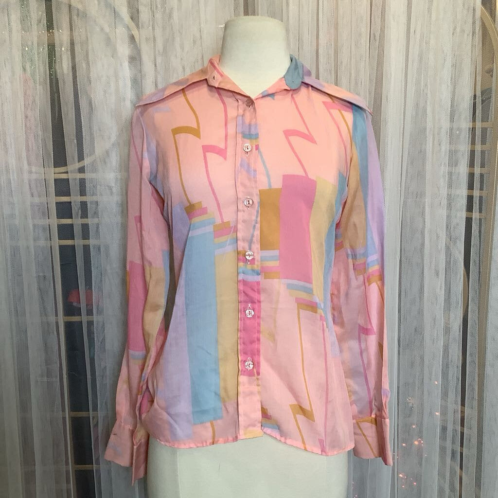 1970s Exaggerated Collar Art Deco Print Button Up