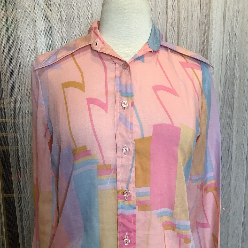 1970s Exaggerated Collar Art Deco Print Button Up