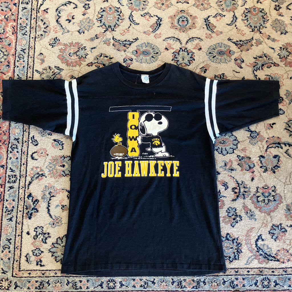 1971 Joe Hawkeye T-shirt