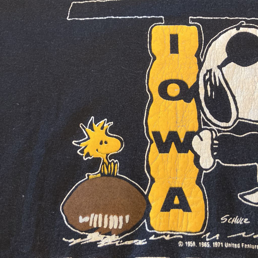 1971 Joe Hawkeye T-shirt