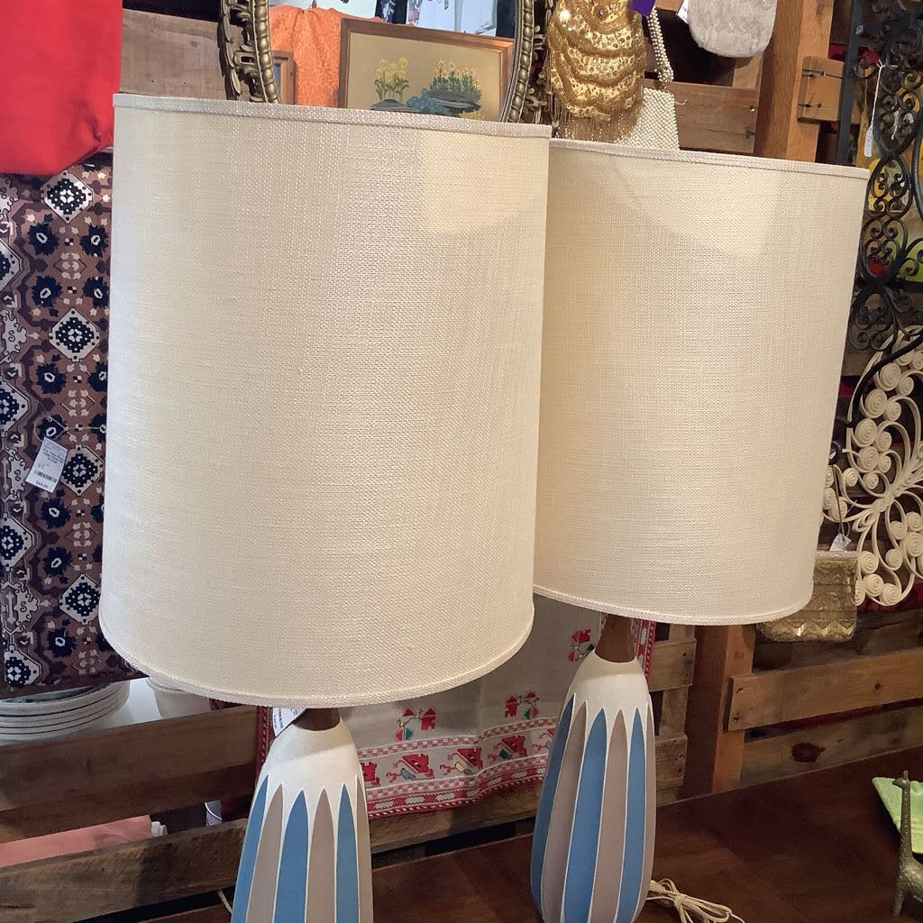 Mid Century Modern Ceramic Lamps w/ Original Shades