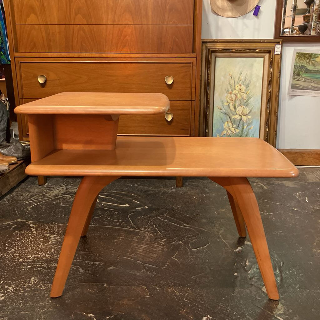 Vintage Mid Century Modern End Table by Heywood Wakefield