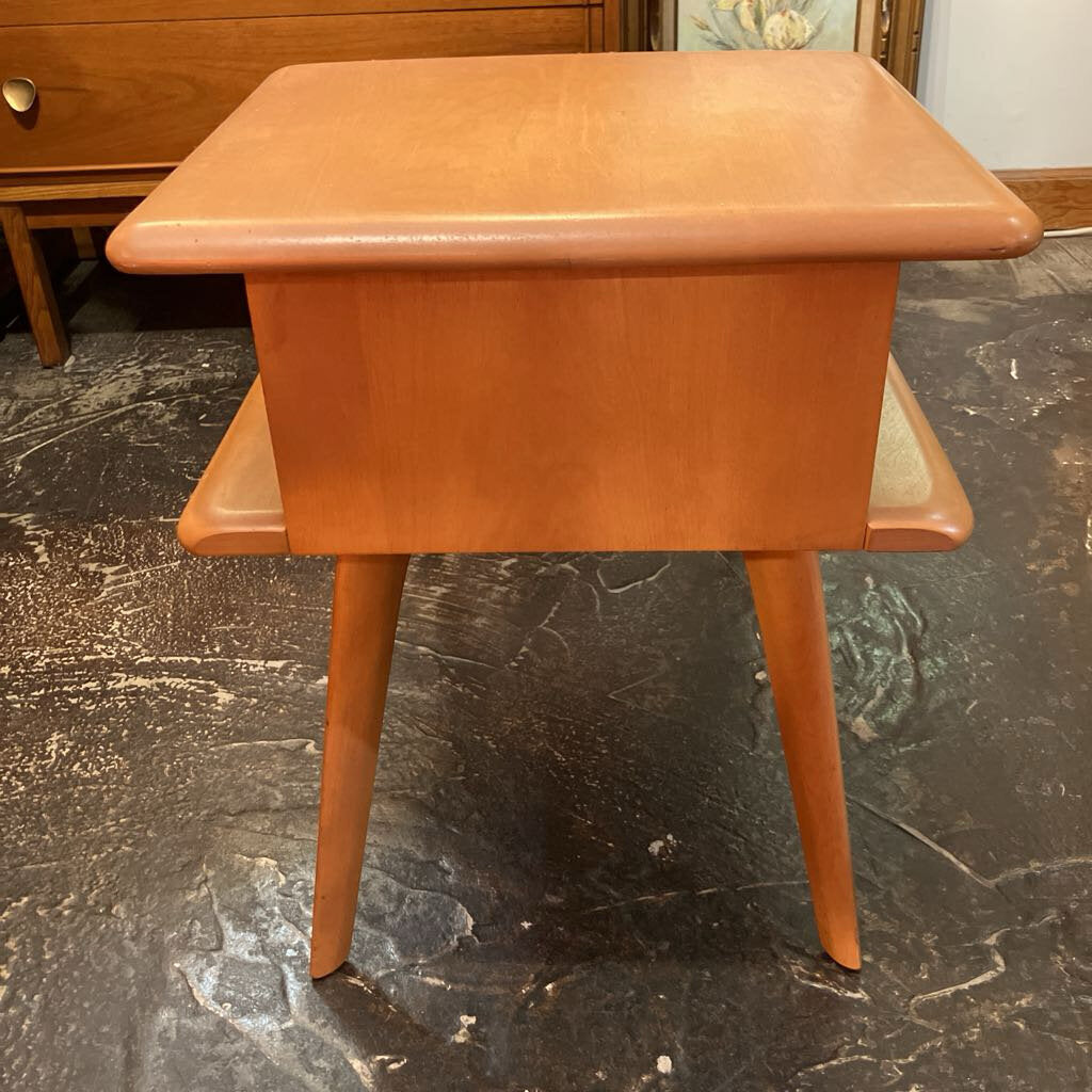 Vintage Mid Century Modern End Table by Heywood Wakefield