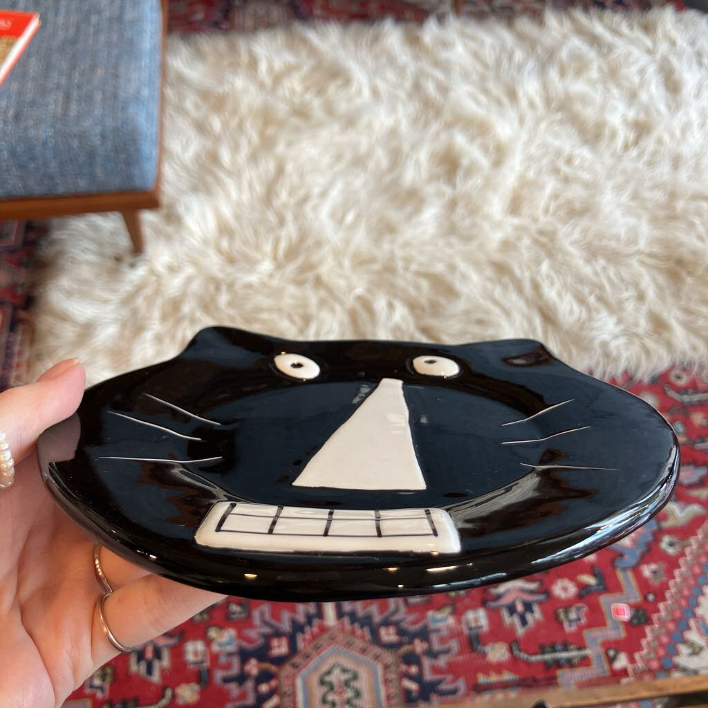 Black & White Cat Ceramic Plate Set of 8 by LNT Home