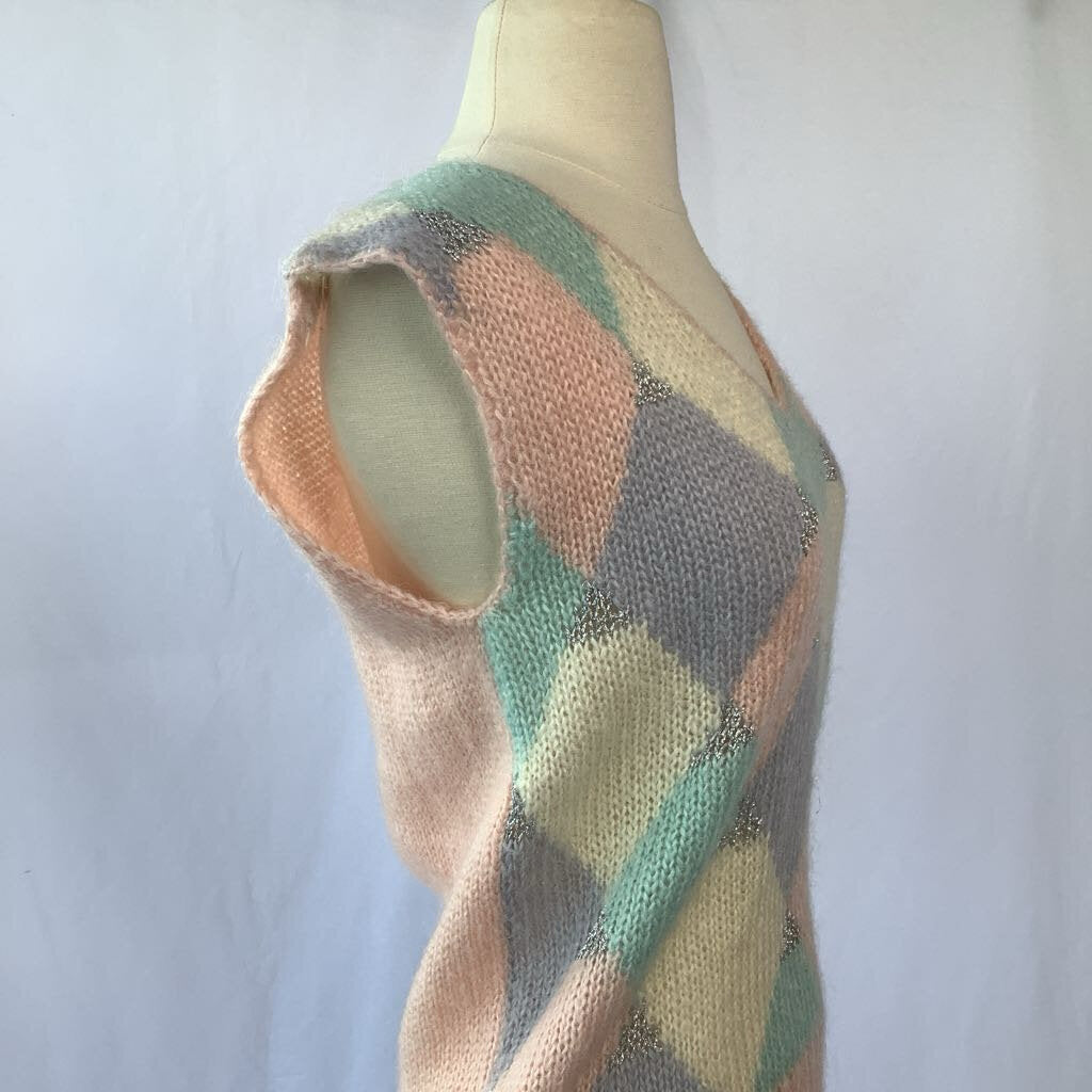 1980s Pink Pastel Lurex Sweater Vest