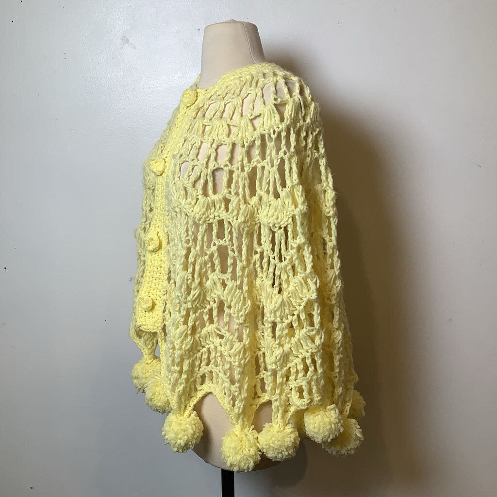 1960s Pom Pom Knit Cape