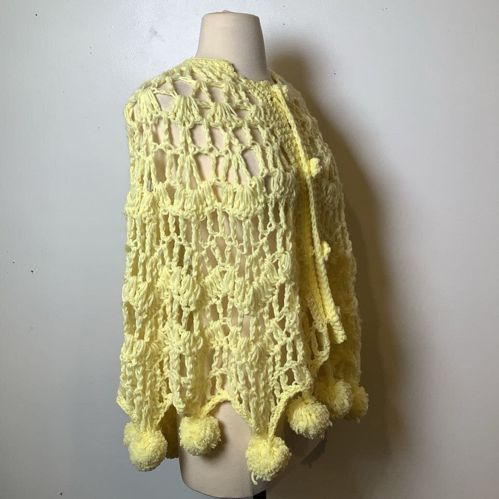 1960s Pom Pom Knit Cape