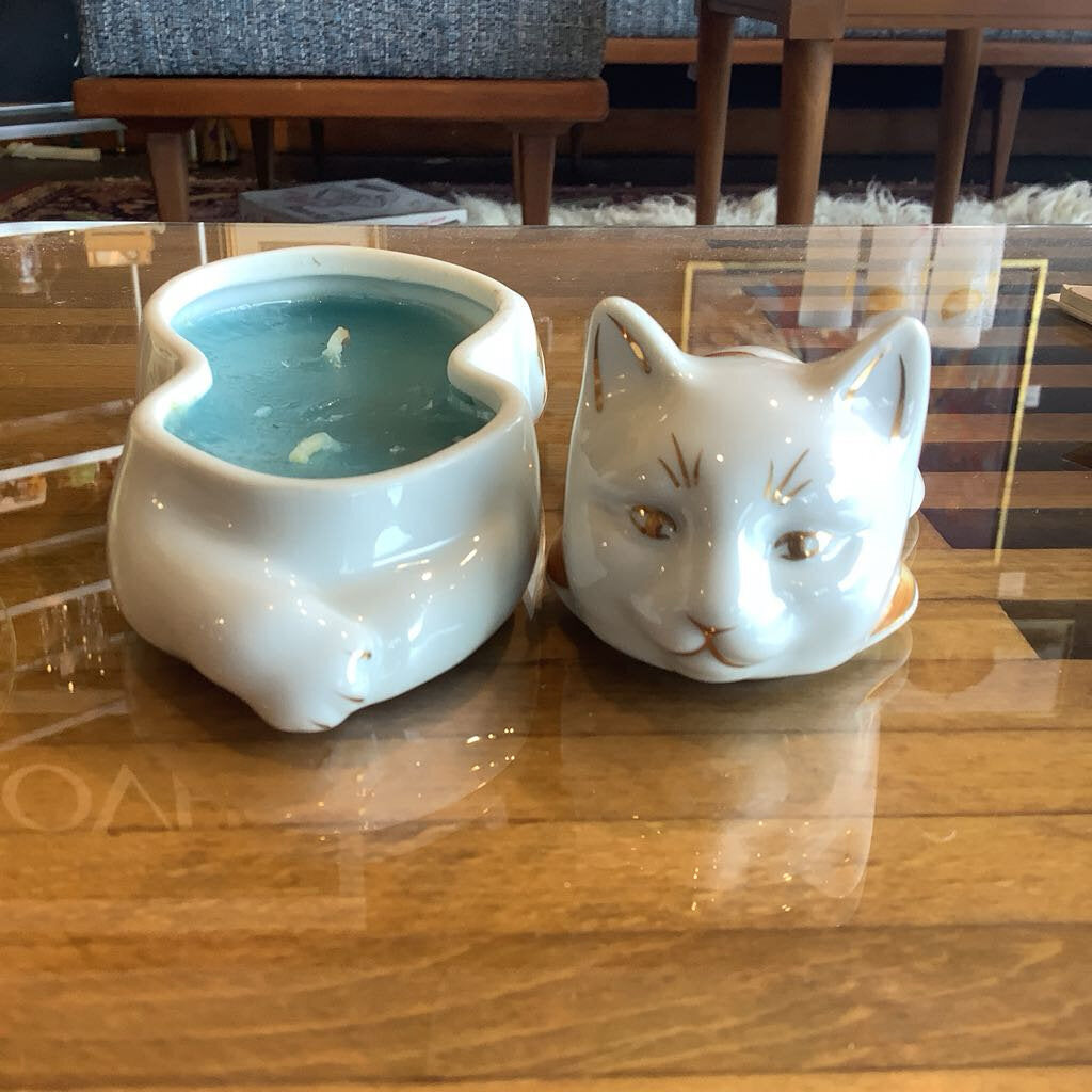 Vintage Unused Lidded Cat Candle for Elizabeth Arden