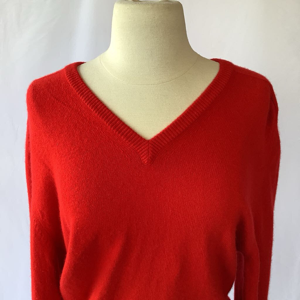 1980s Red Cashmere V-Neck Sweater