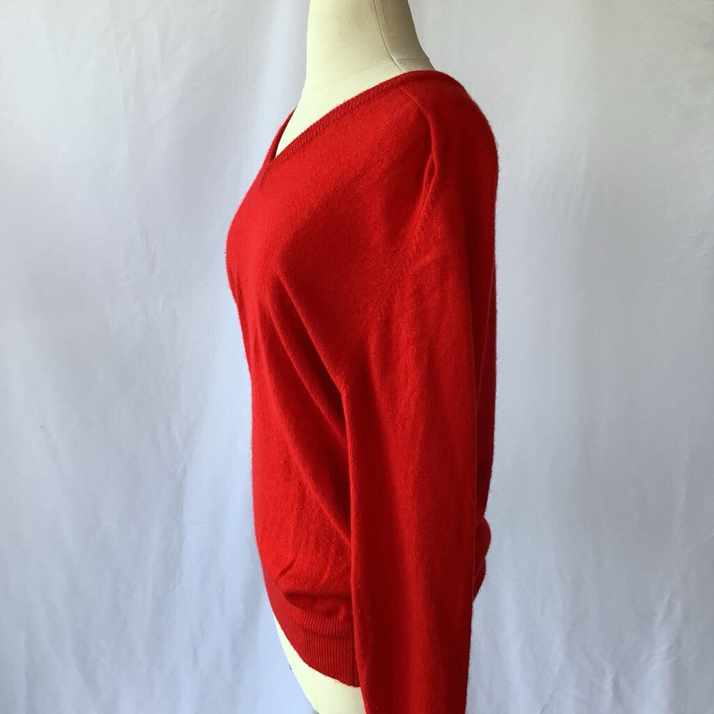 1980s Red Cashmere V-Neck Sweater