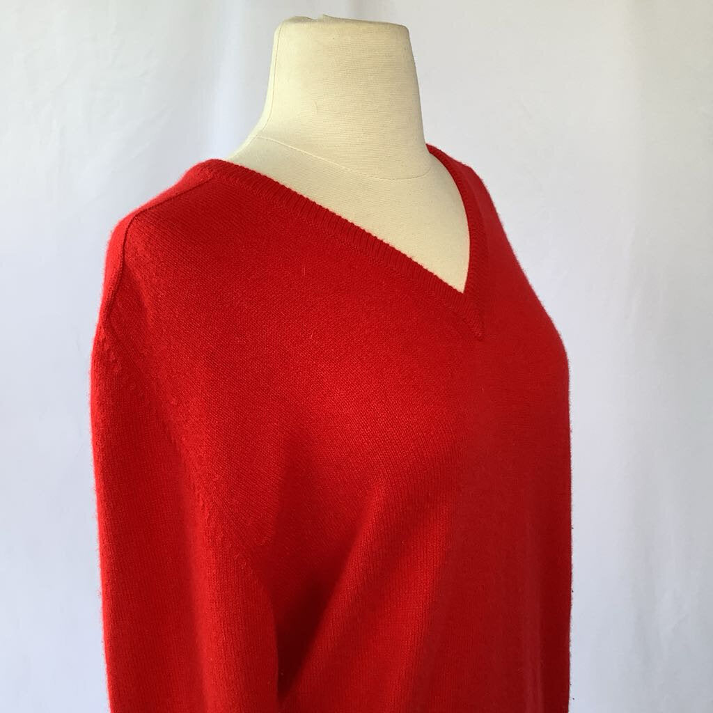 1980s Red Cashmere V-Neck Sweater