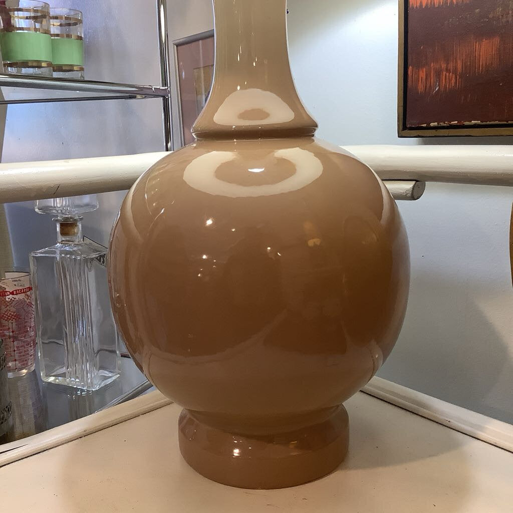 Vintage Ceramic Tan Lamp