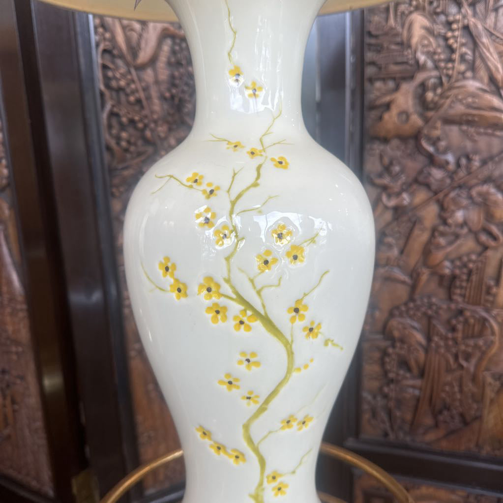 VTG "Cherry Blossom" Ginger Jar Lamp with Brass Base