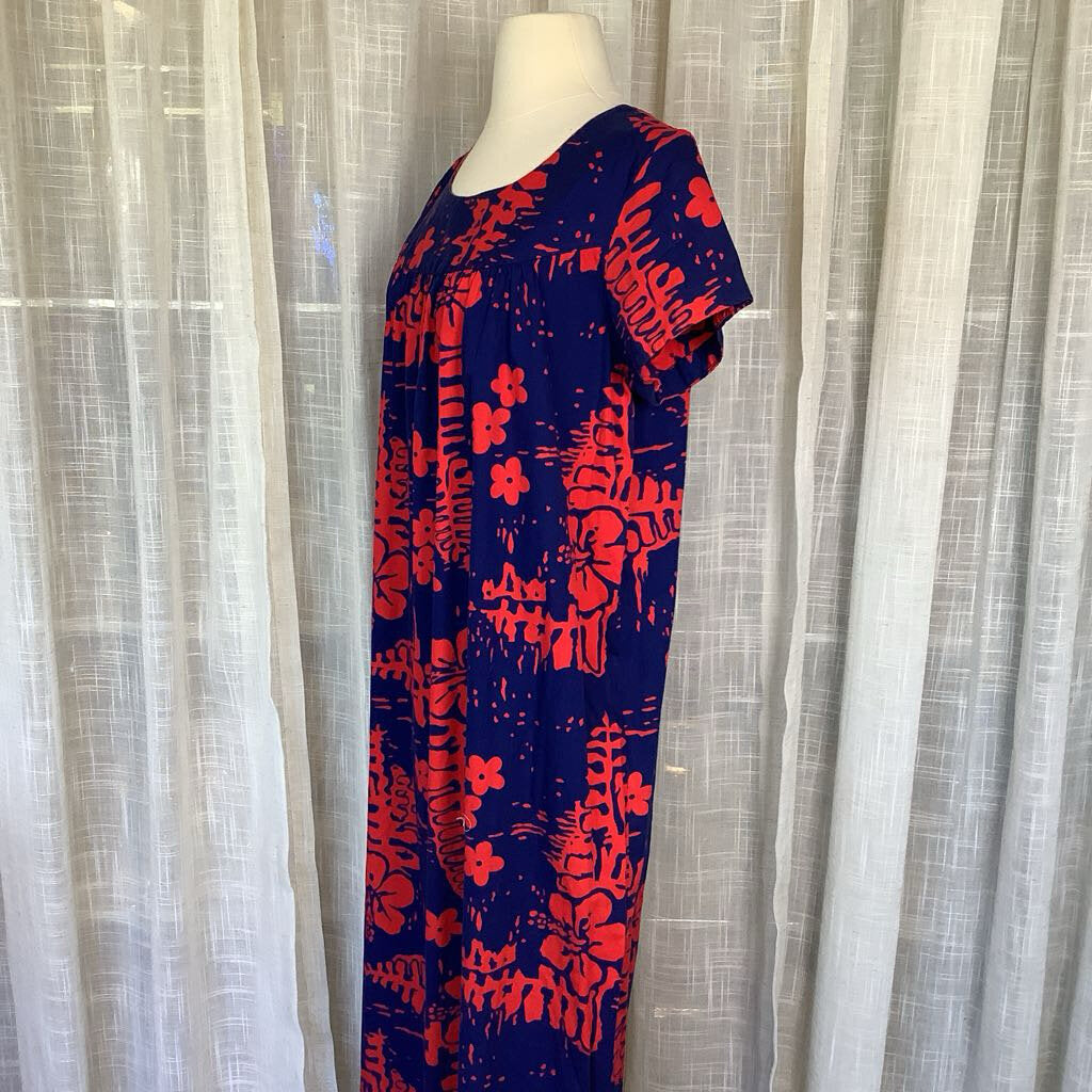 1970s Blue and Red Floral Hawaiian Dress