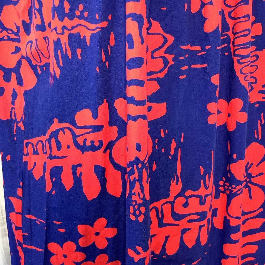 1970s Blue and Red Floral Hawaiian Dress