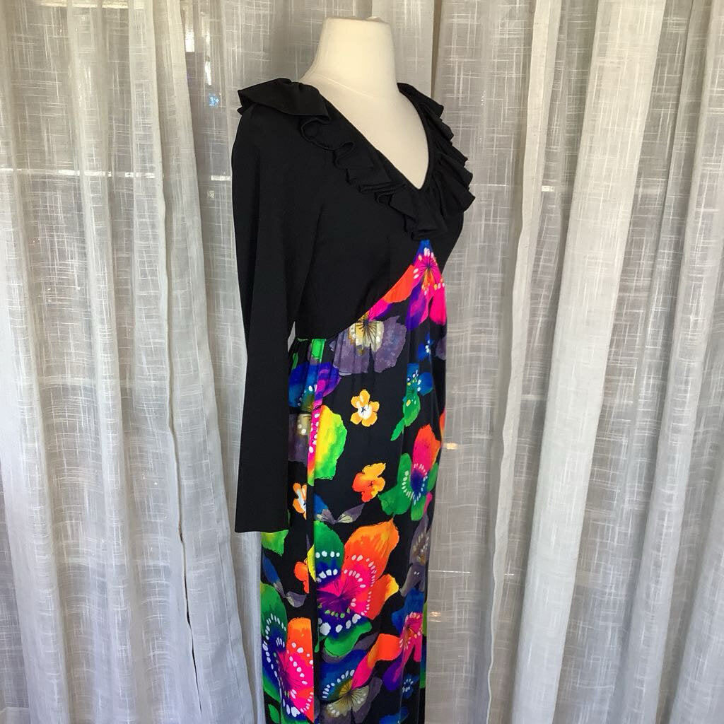 1970s Black Floral Maxi Dress