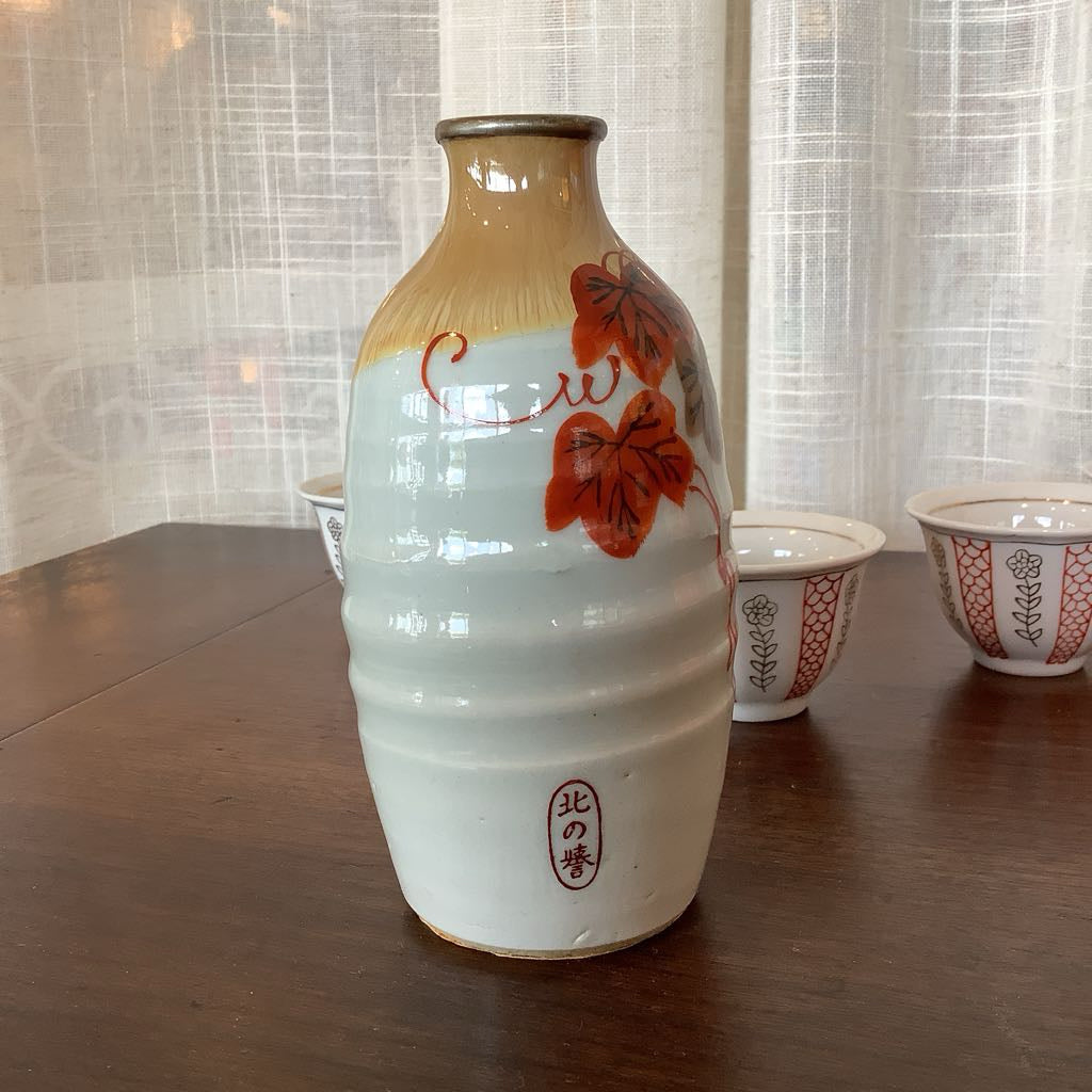 VTG Japanese Sake Bottle w/Maple Leaves and set of 5 cups