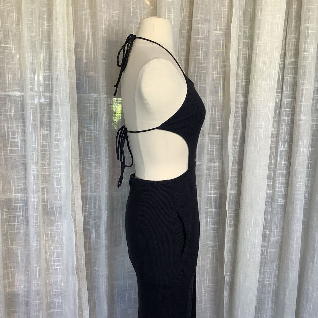 Black Knit Halter Back & Side Open Maxi Dress