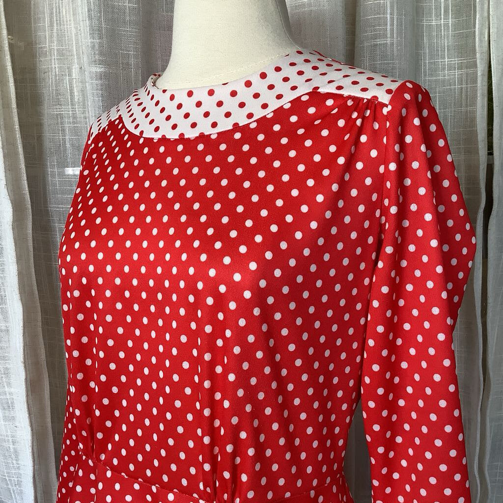 1970s Red and White Polka Dot Day Dress with Belt