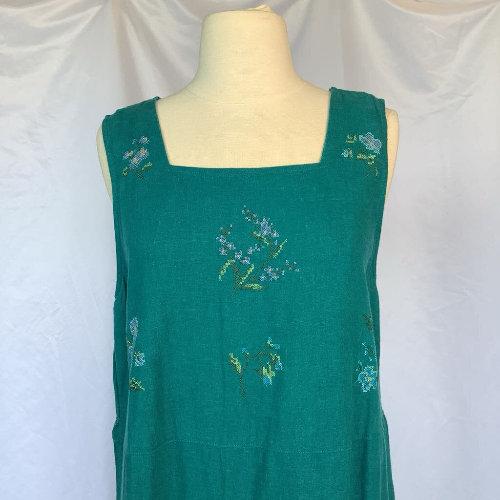 90s Maxi with Handstitched Flowers Maxi