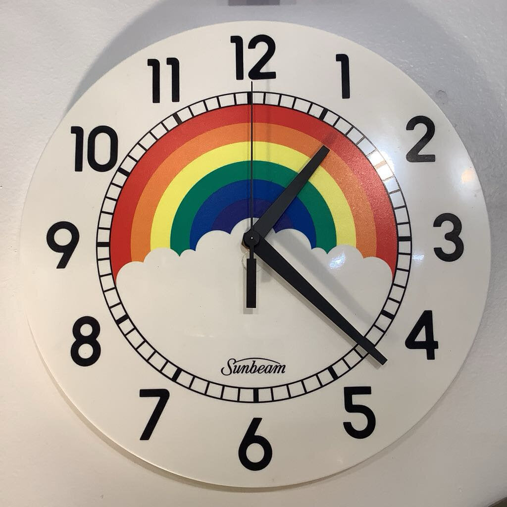 Vintage Sunbeam Rainbow Clock