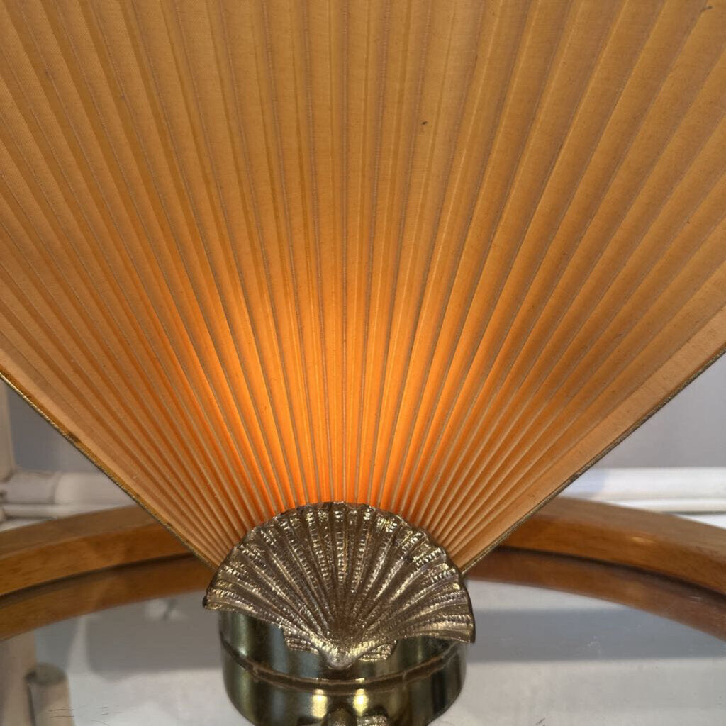 Vintage Clamshell Accordion Fan Lamp