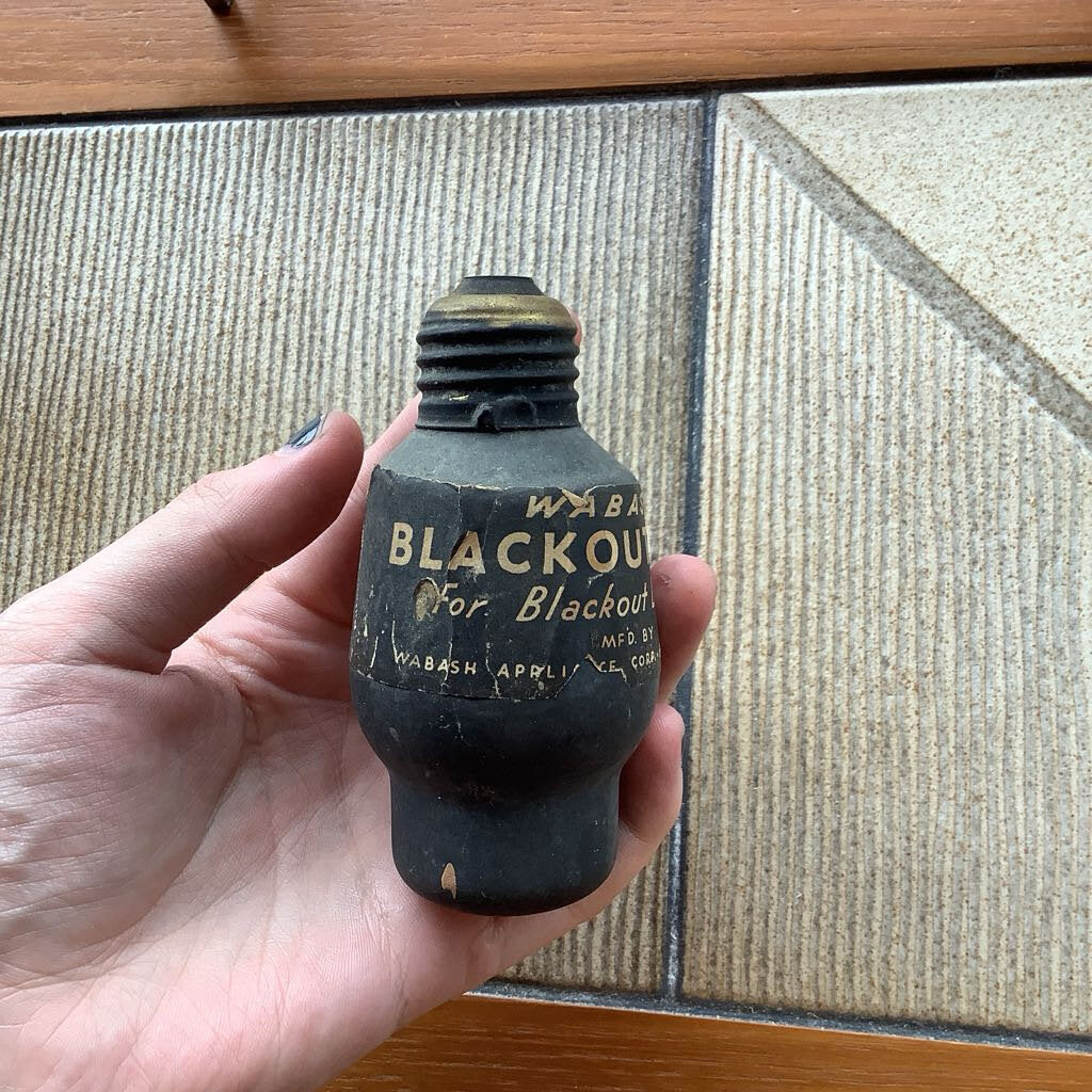 Rare Wabash WWII Blackout Bulb