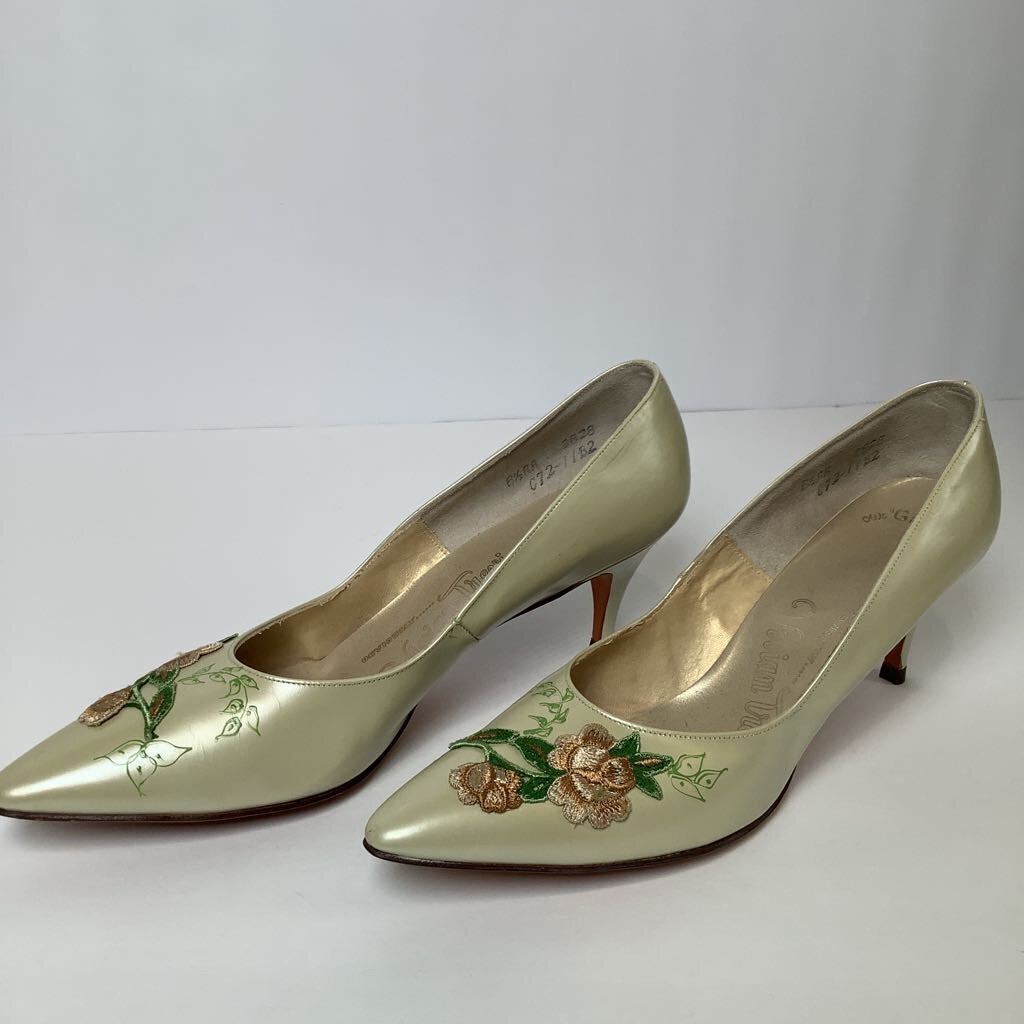 60s Vivian Trevi Pumps