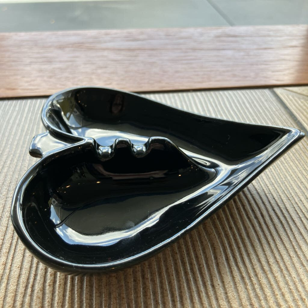 1970s Red Wing Black Spade Ashtray