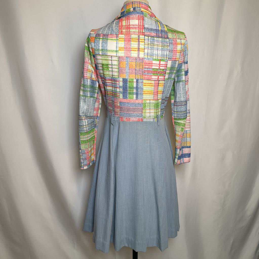 1970s Plaid Polyester Rounded Wing Collar Dress