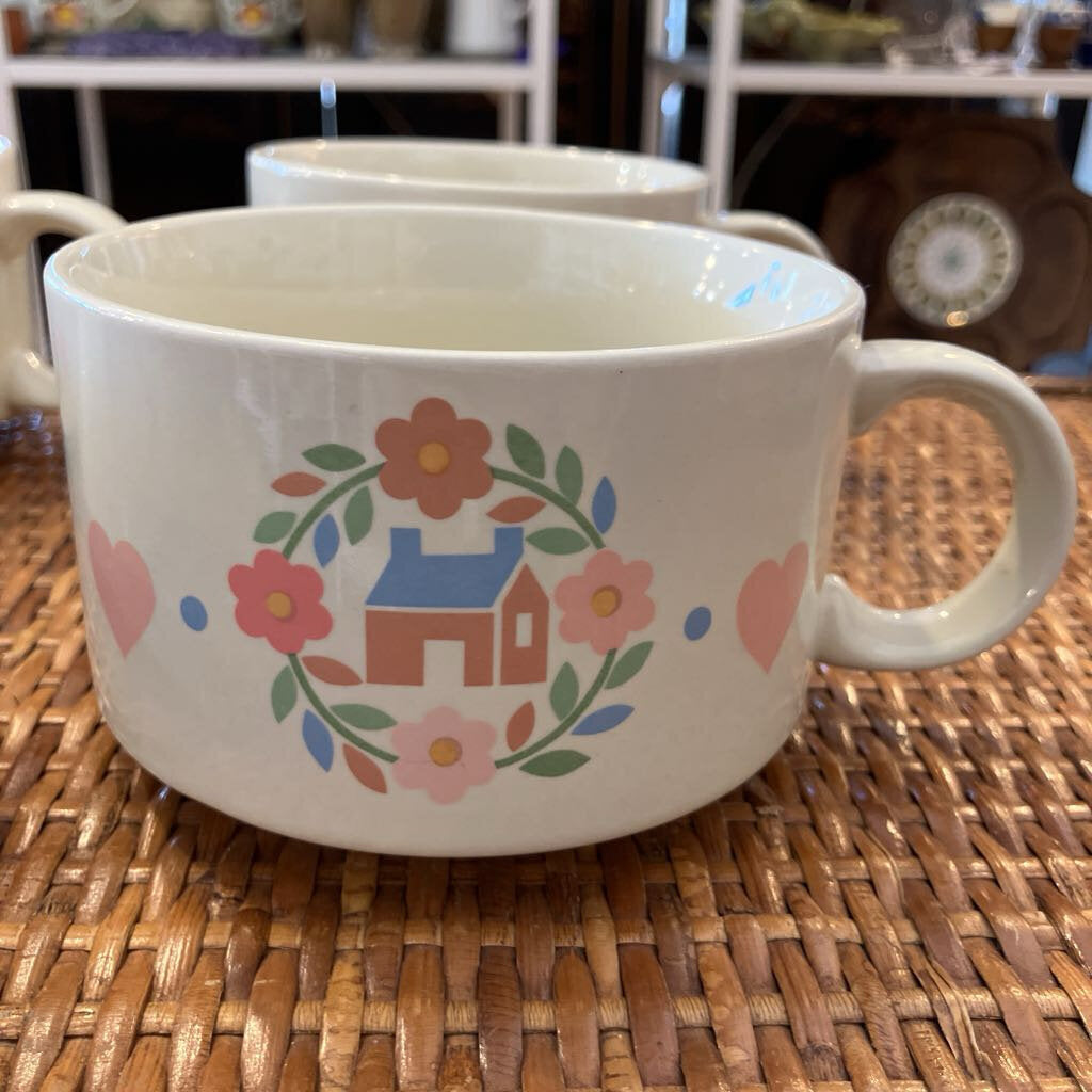 Vintage Interpur Pennsylvania Dutch Love Birds & Folk Art Ceramic Soup Bowls (4)