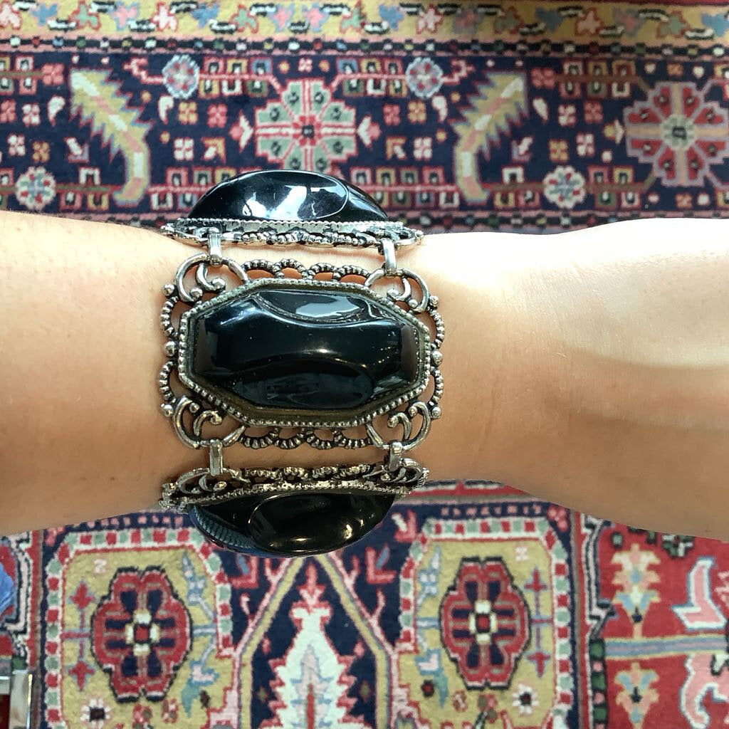 50s Demi Parure Faux Onyx Bracelet and Earrings
