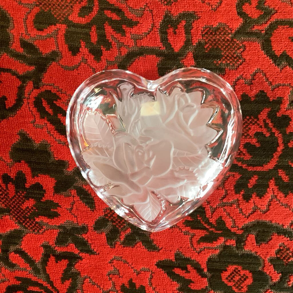 Vintage Studio Nova Frosted Rose Trinket Box